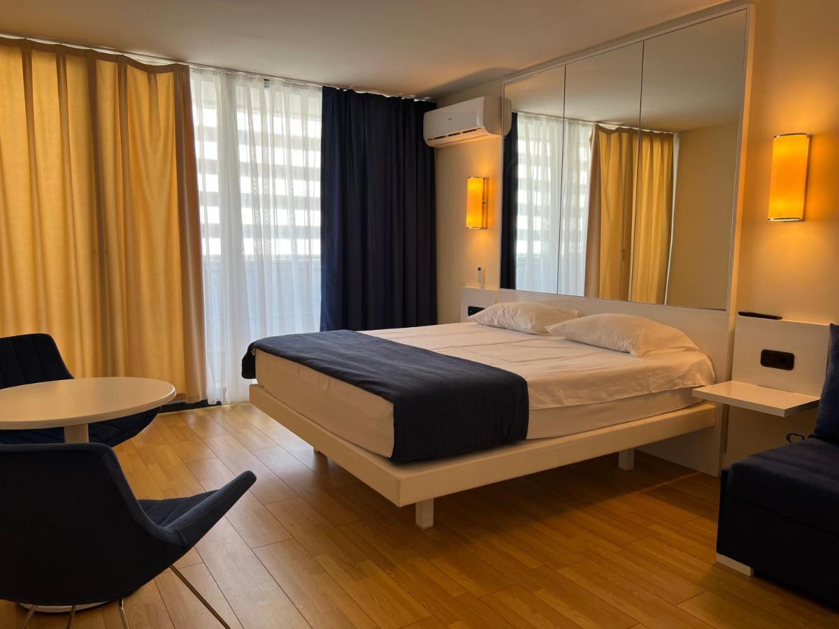 Orbi City Lux Apartment Batumi Kültér fotó